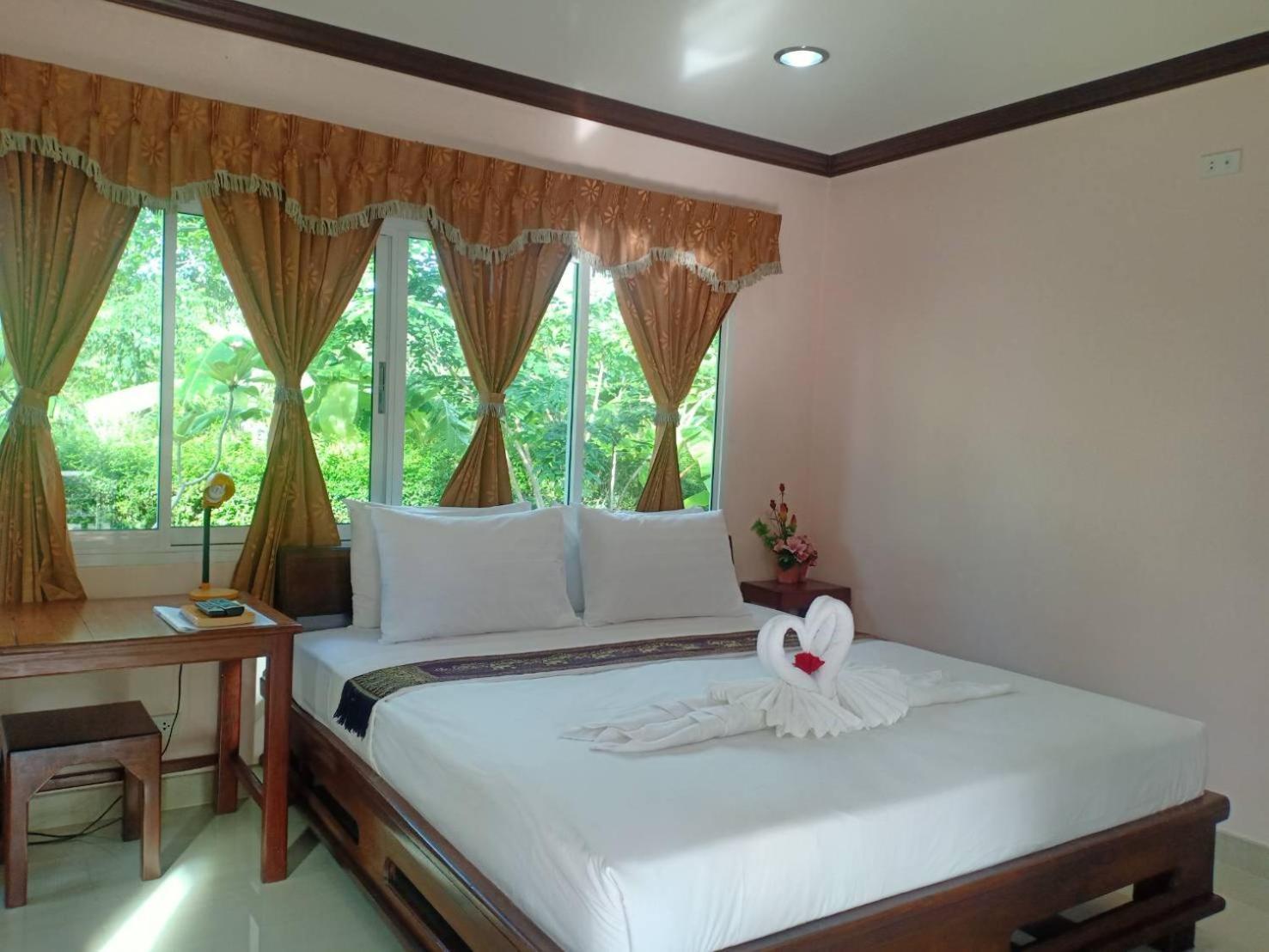 Capital O 75415 Nanthachart Riverview Resort Samut Songkhram Zewnętrze zdjęcie